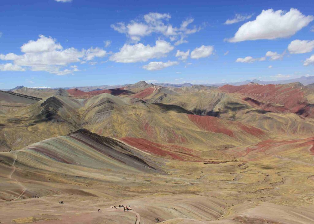 Palcoyo rainbow mountain